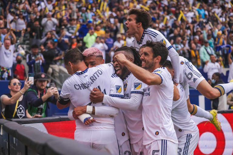101522_LA_GALAXY_JL_0101