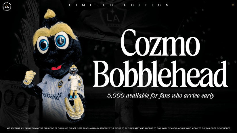 25_LA_COZMO_BOBBLEHEAD_16x9_1